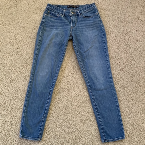 Levi's Demi Curve Mid Rise Skinny Jeans 4/27 - Picture 6 of 10